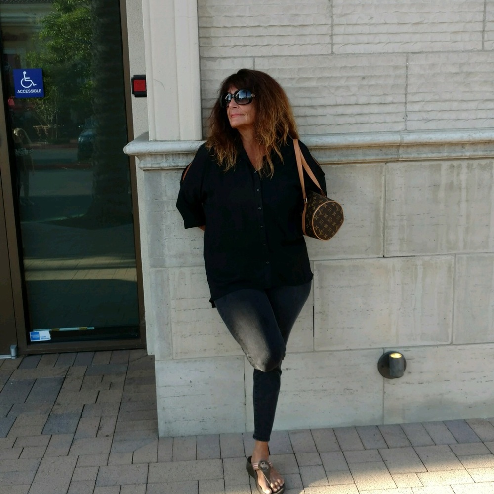 Meet your Posher, Valerie